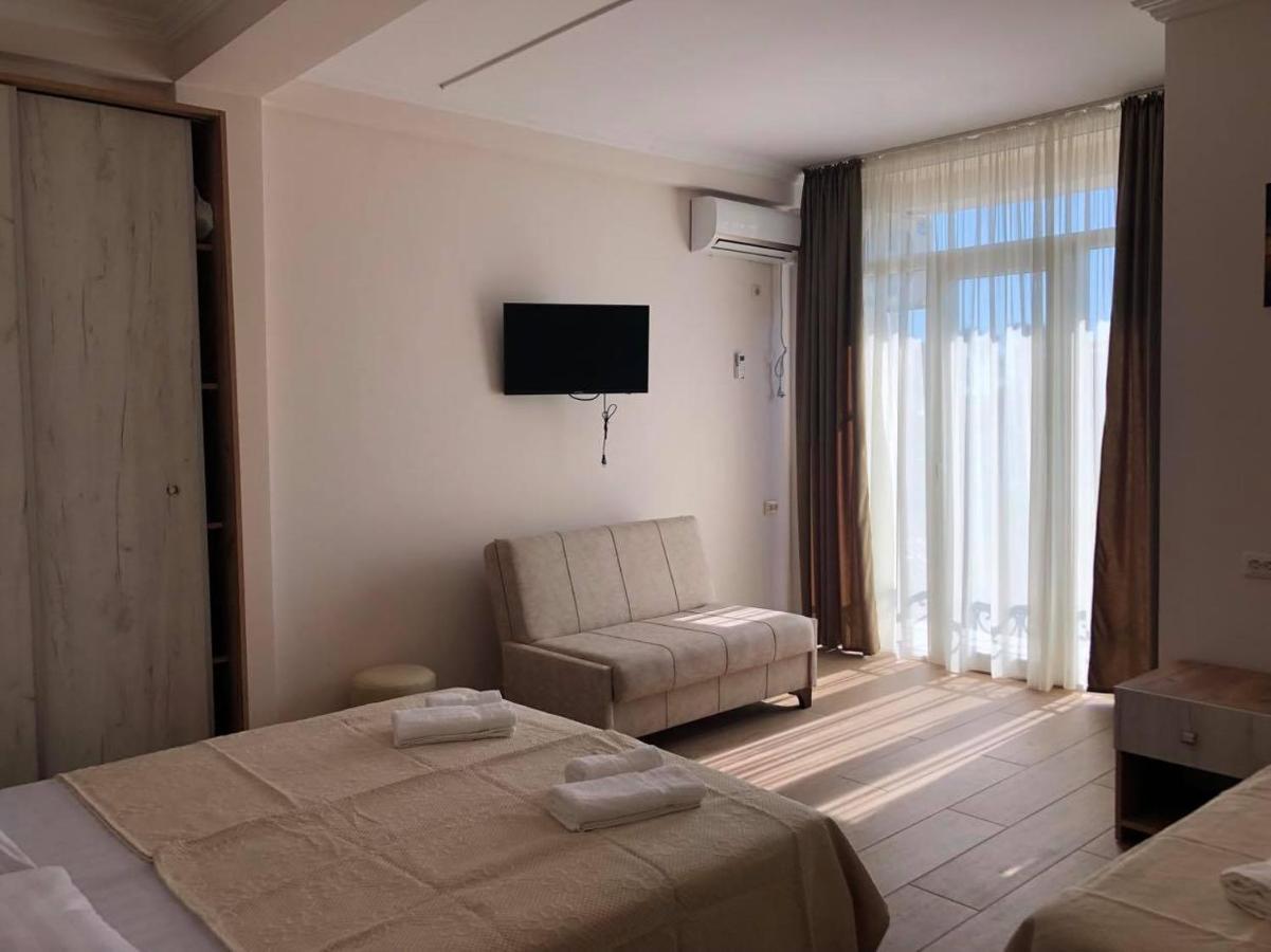 Chaki Hotel อูเรคี ภายนอก รูปภาพ